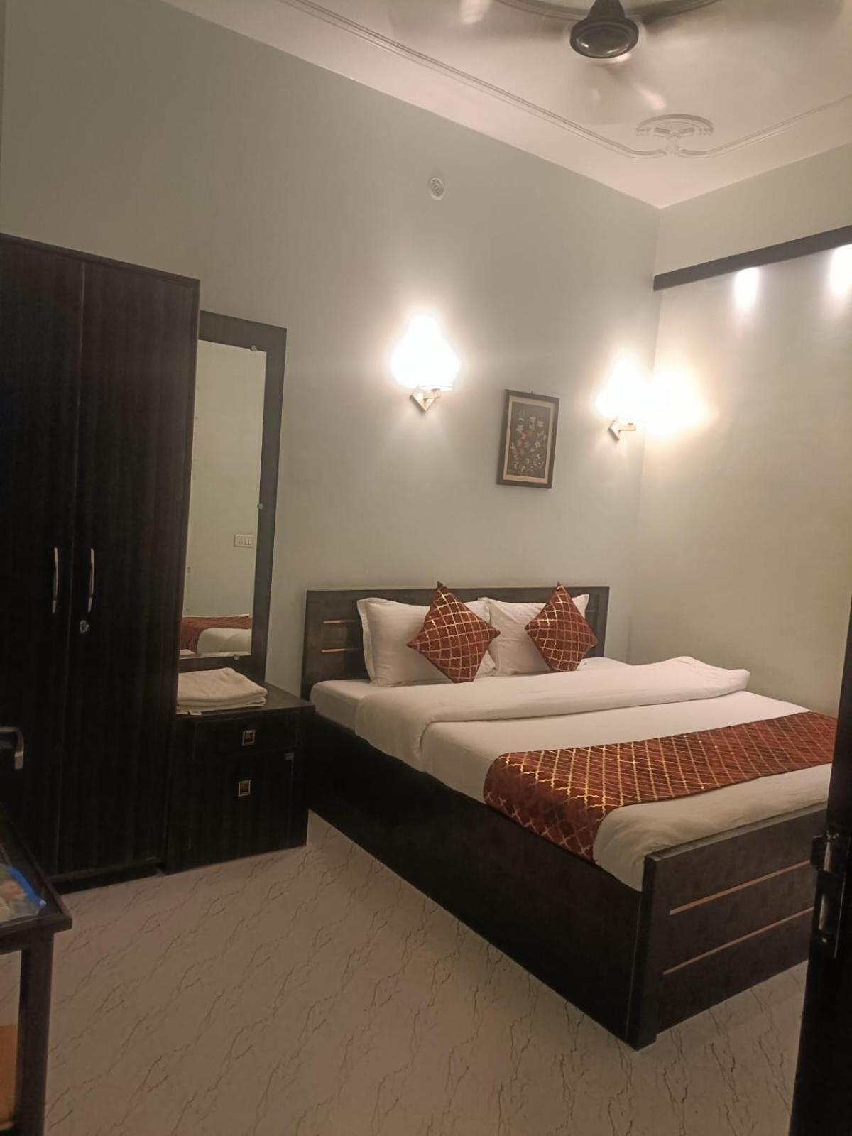 Happy Home Paying Guest House - Varanasi — Photos 2